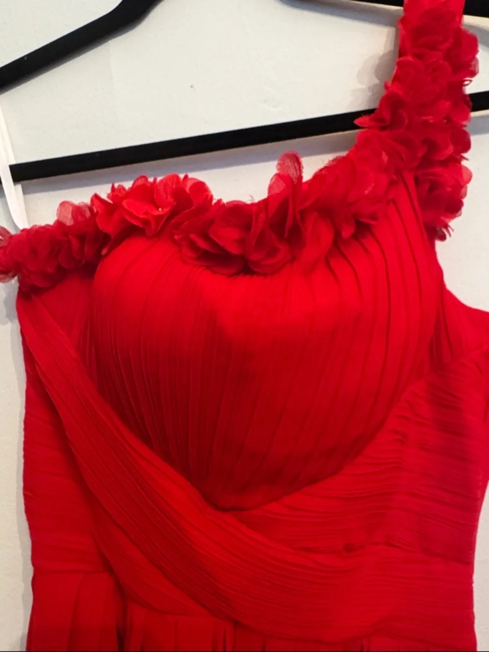 Red One-Shoulder Ruffled Evening Dress - Picture 2 of 8